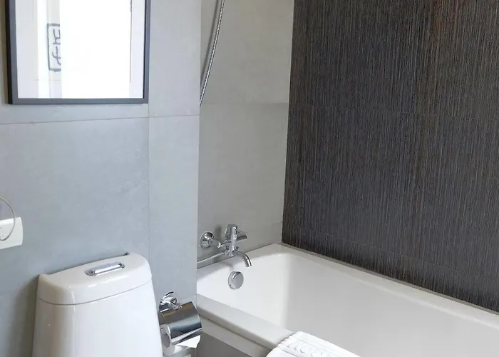 아파트호텔 Cnc Heritage 4*